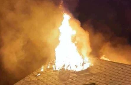 Apartment blaze damages multiple units