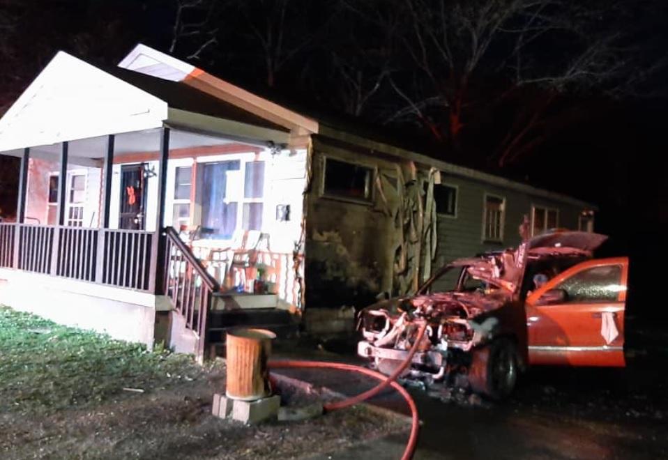 Brannon Ave car fire spreads to home