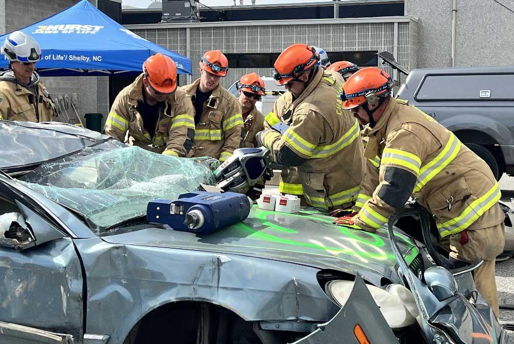 CFD hosts advanced regional extrication class