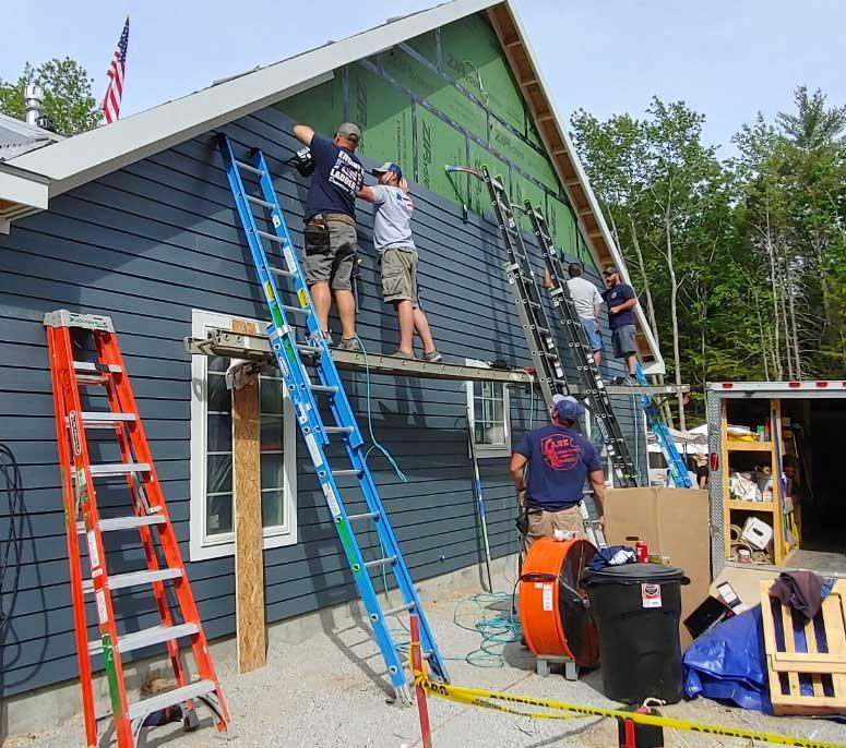 Chattanooga Firefighters Help Build House for Injured Veteran in Maine