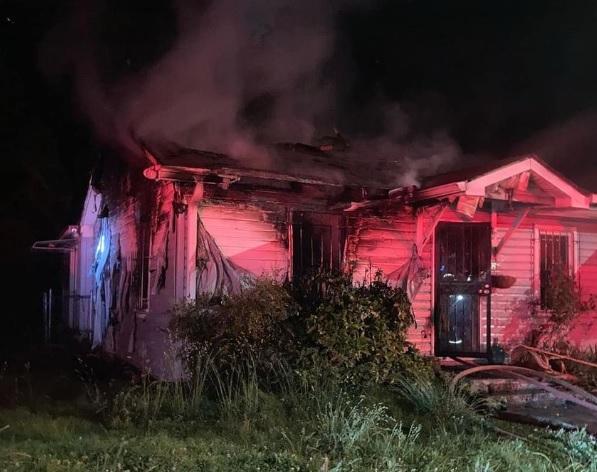 Fire damages Wilhoit St home