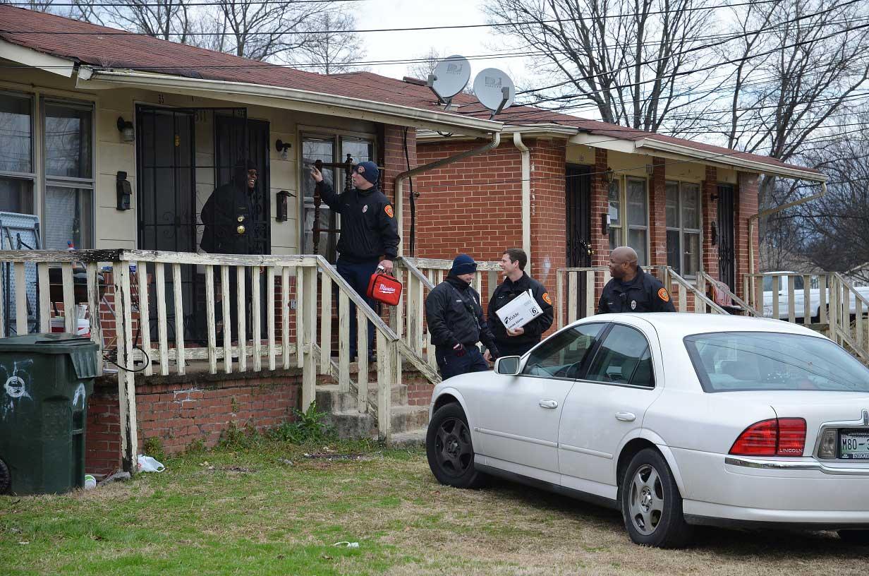 Firefighters Hit the Streets with Smoke Alarms