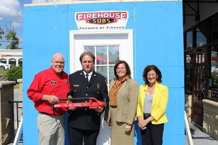 Firehouse Subs Donates Equipment to Local First Responders