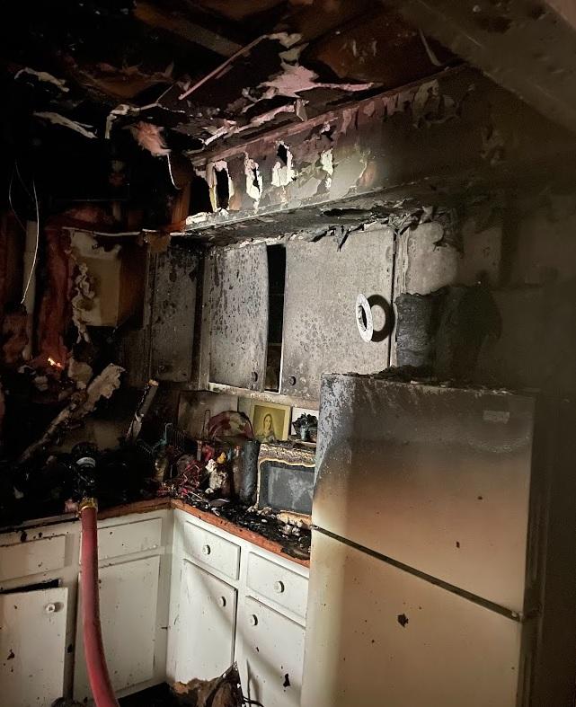 Kitchen fire damages multiple units