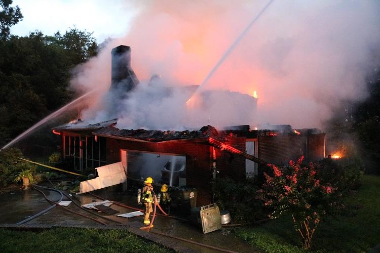 Lightning Sparks Blaze on Big Ridge