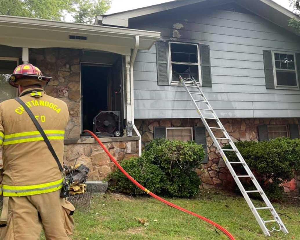 Norcross Road fire damages Hixson home