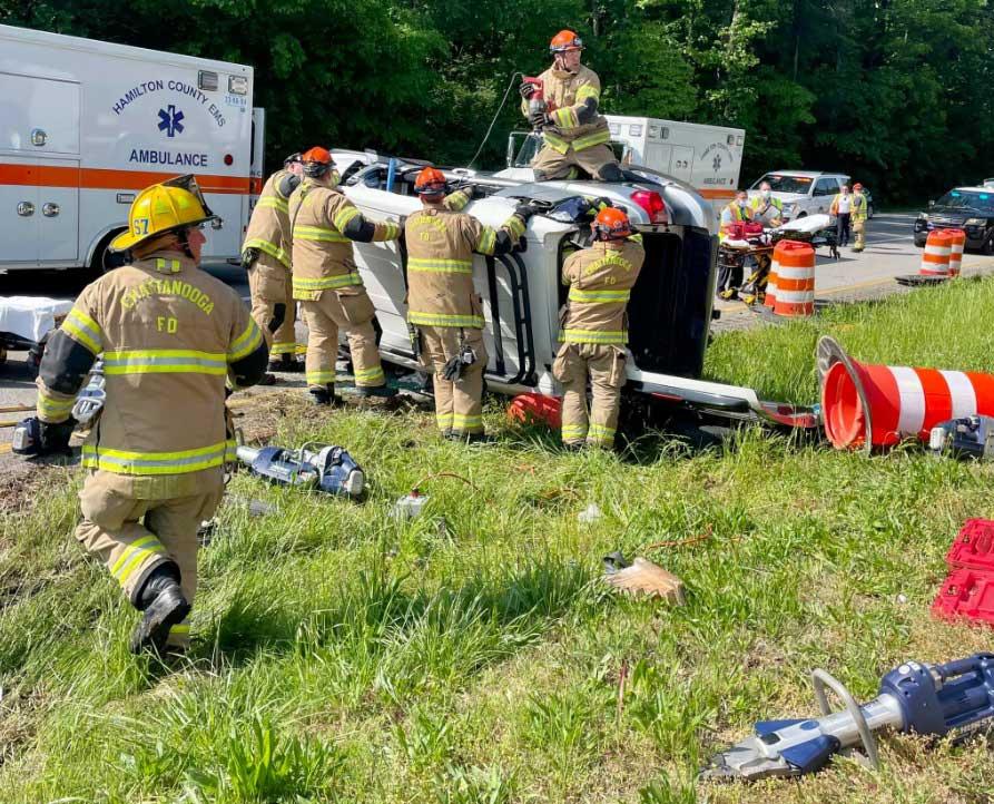 Patients rescued from Amnicola wreckage